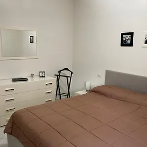 https://appartamento-56124.it-tuscanyhotel.com